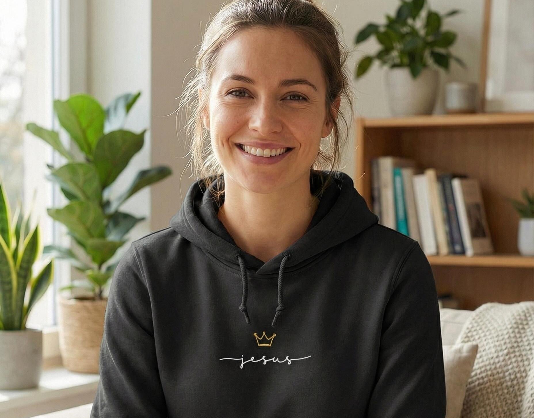 FRAUEN HOODIES