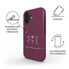 Robuste Handyhülle BE BLESSED in Beere mit minimalistischem Blumen-Design – Produktfoto
